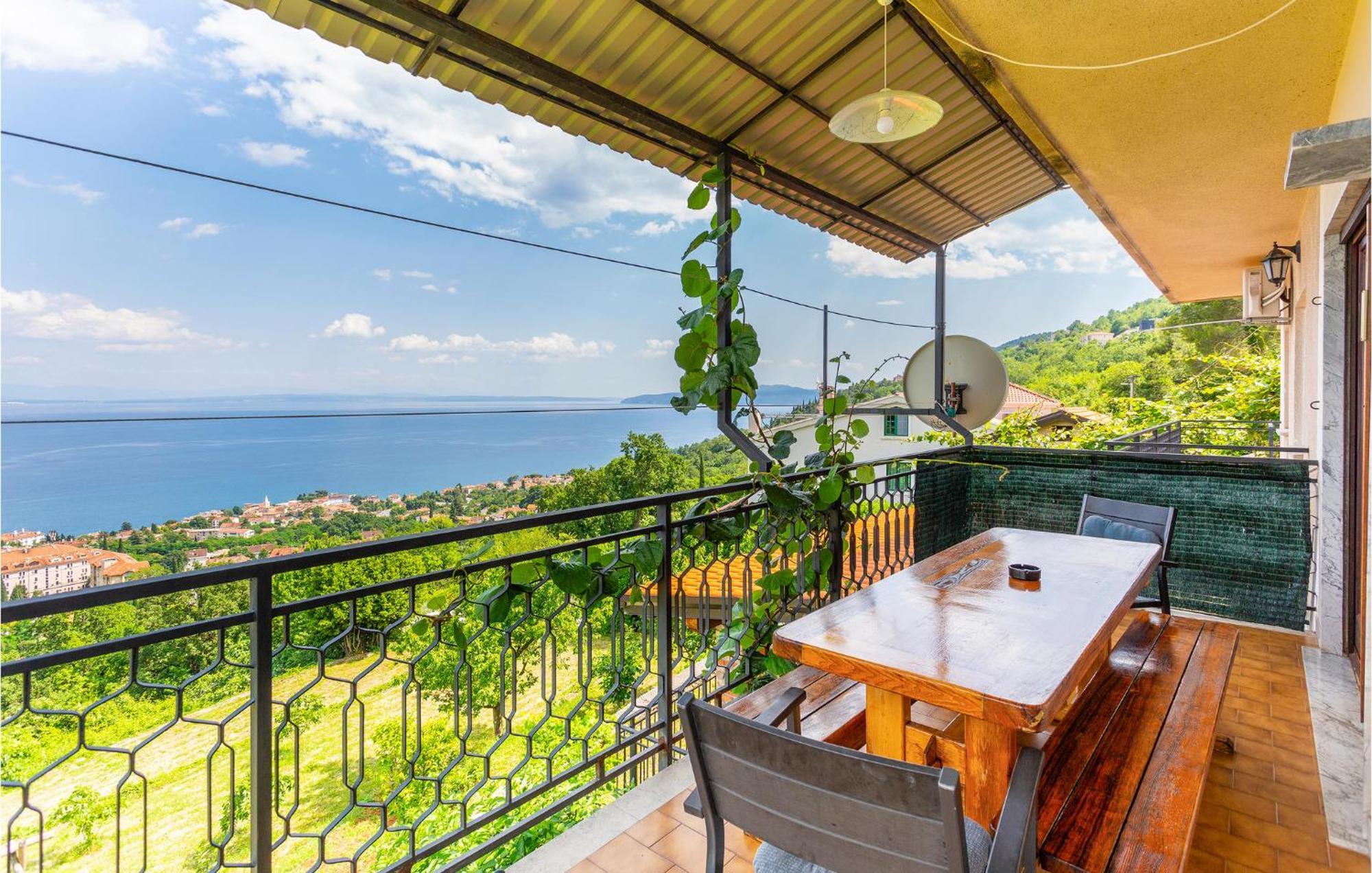 Nice Apartment In Lovran With Kitchen Экстерьер фото